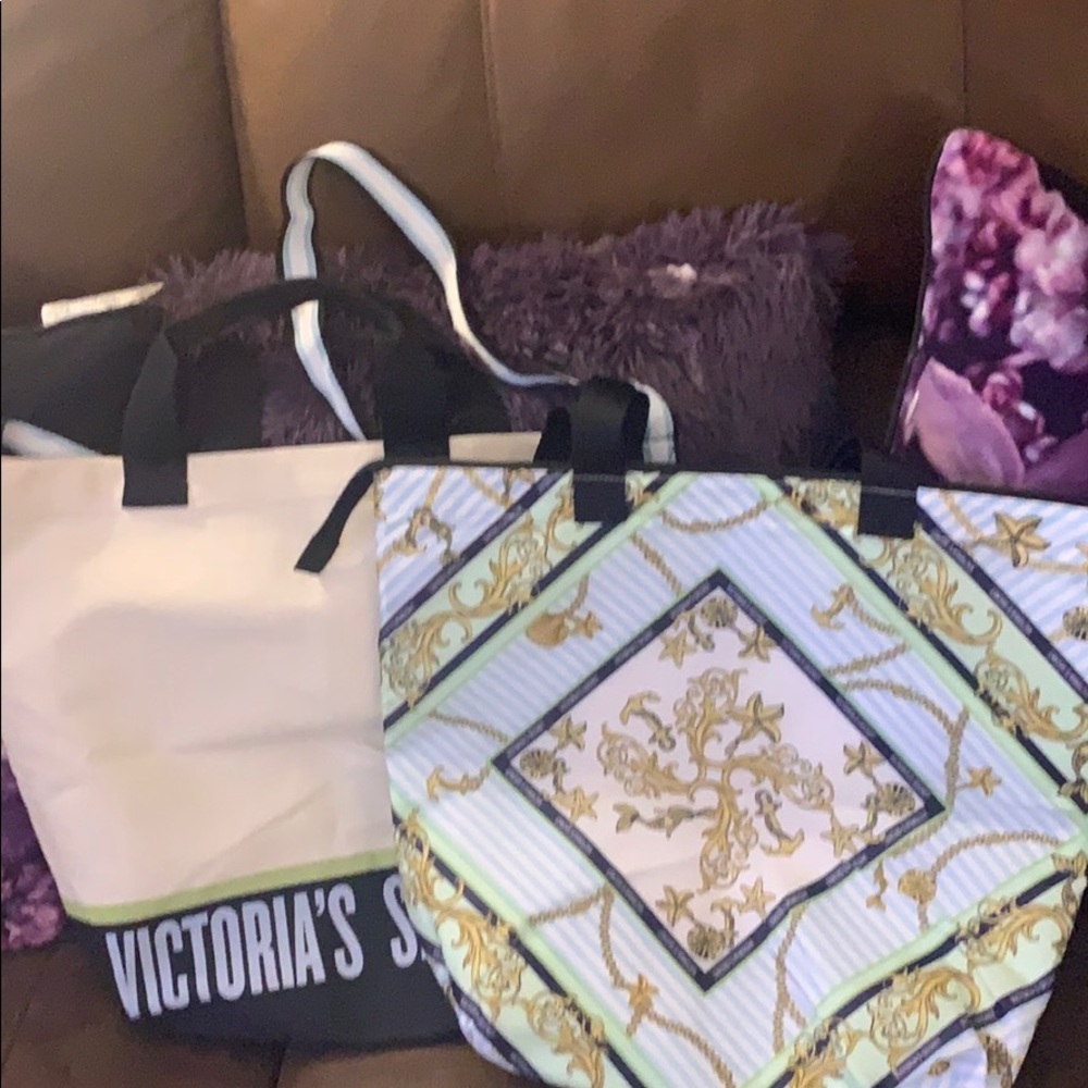 Victoria Secret bag - Picture 2 of 5